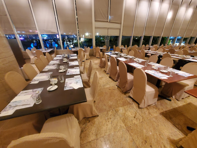 Máquina de distribuir jugo frío y bebidas de acero inoxidable comercial 4