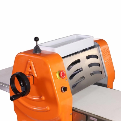Laminadora de masa vertical 380A 520A0630E con estilos europeos de aluminio y plástico