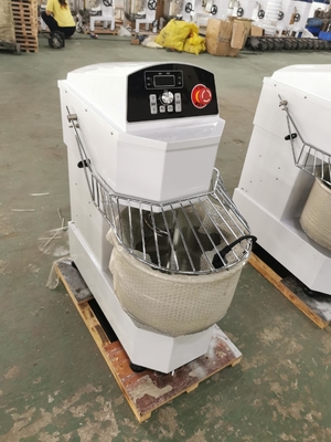 Mejora espiral de 80L 3.37KW Equipo de mojar masa 17.8 Rpm Aparato de cocina para restaurantes