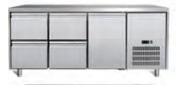 3 Puertas Mesa de trabajo Chiller Equipo de refrigeración Temperatura 2-8C Solución de almacenamiento industrial en frío
