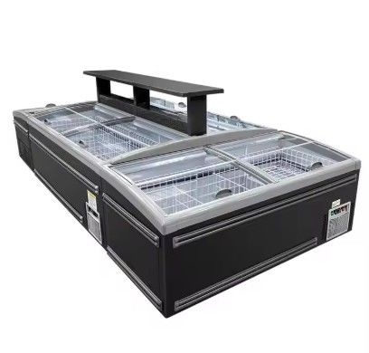 Equipo de refrigeración industrial de acero gris e inoxidable para necesidades de refrigeración